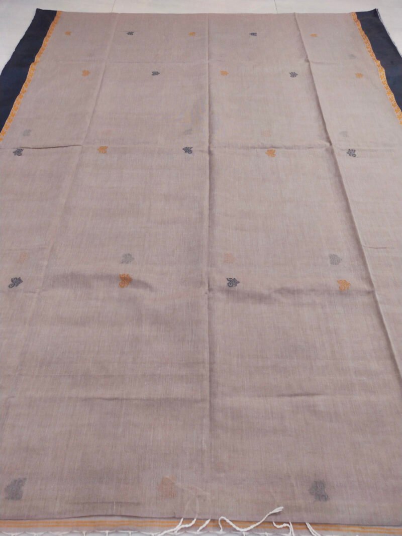 Beige Bengal Handloom Cotton Saree - Image 3
