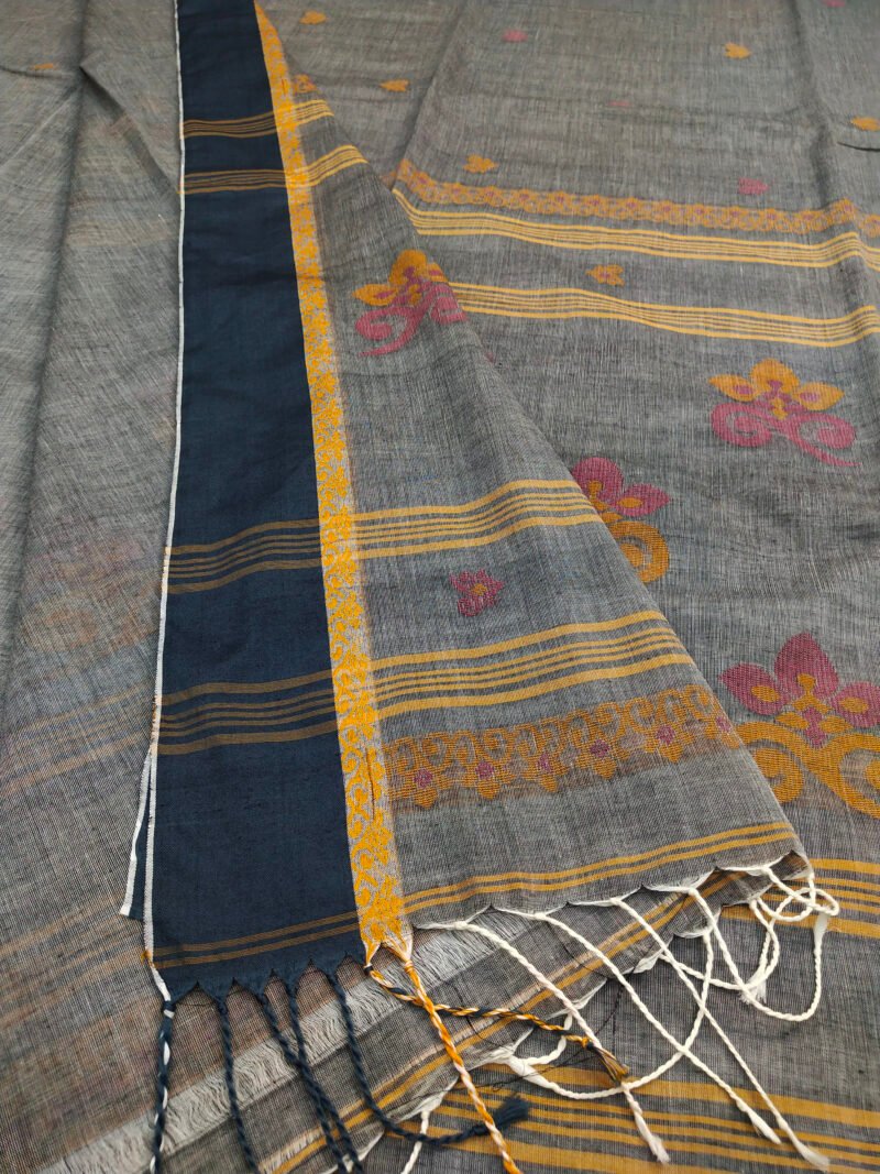 Gray Bengal Handloom Cotton Saree - Image 4