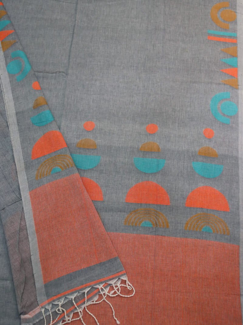 Gray Handloom Pure Cotton Jamdani Saree - Image 6