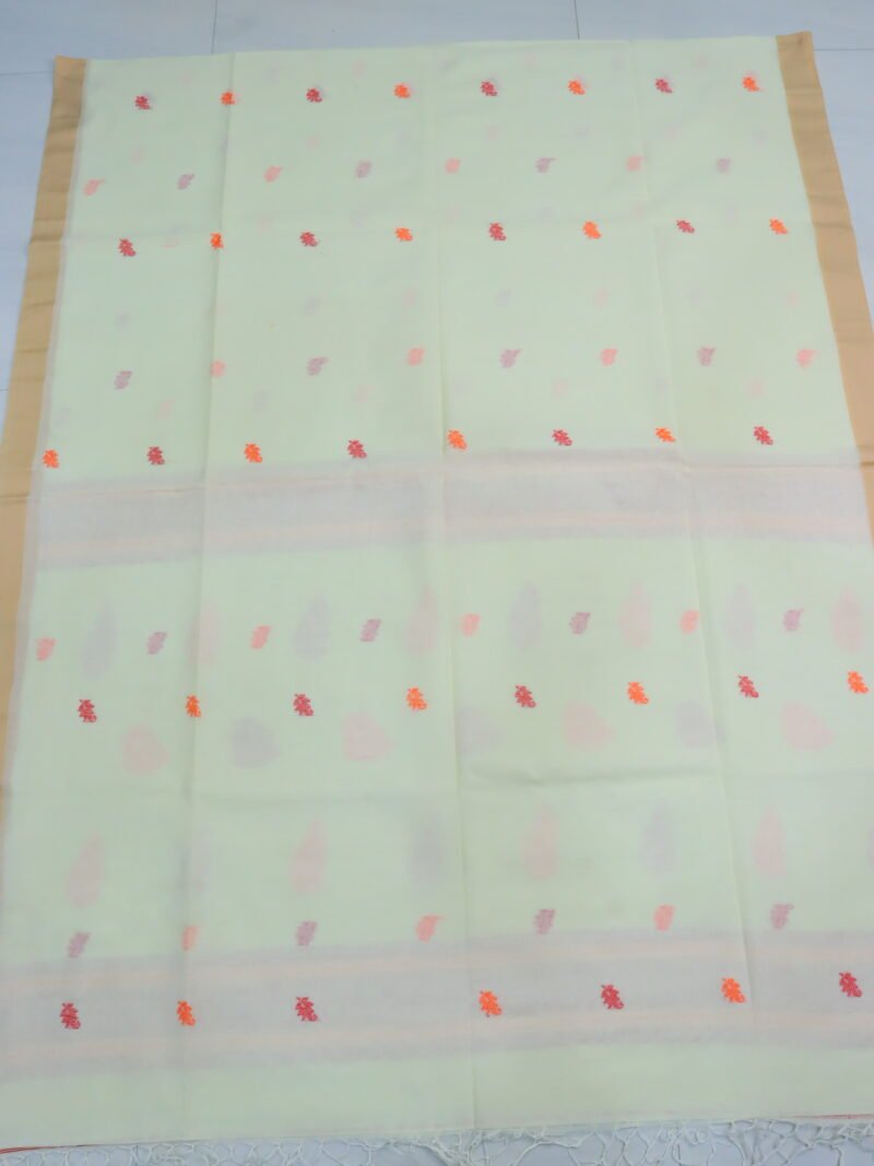 Off-White Bengal Handloom Cotton Saree - Image 6
