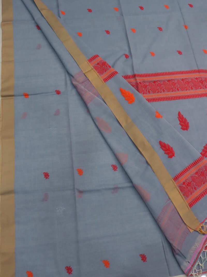 Ash Gray Bengal Handloom Cotton Saree - Image 3