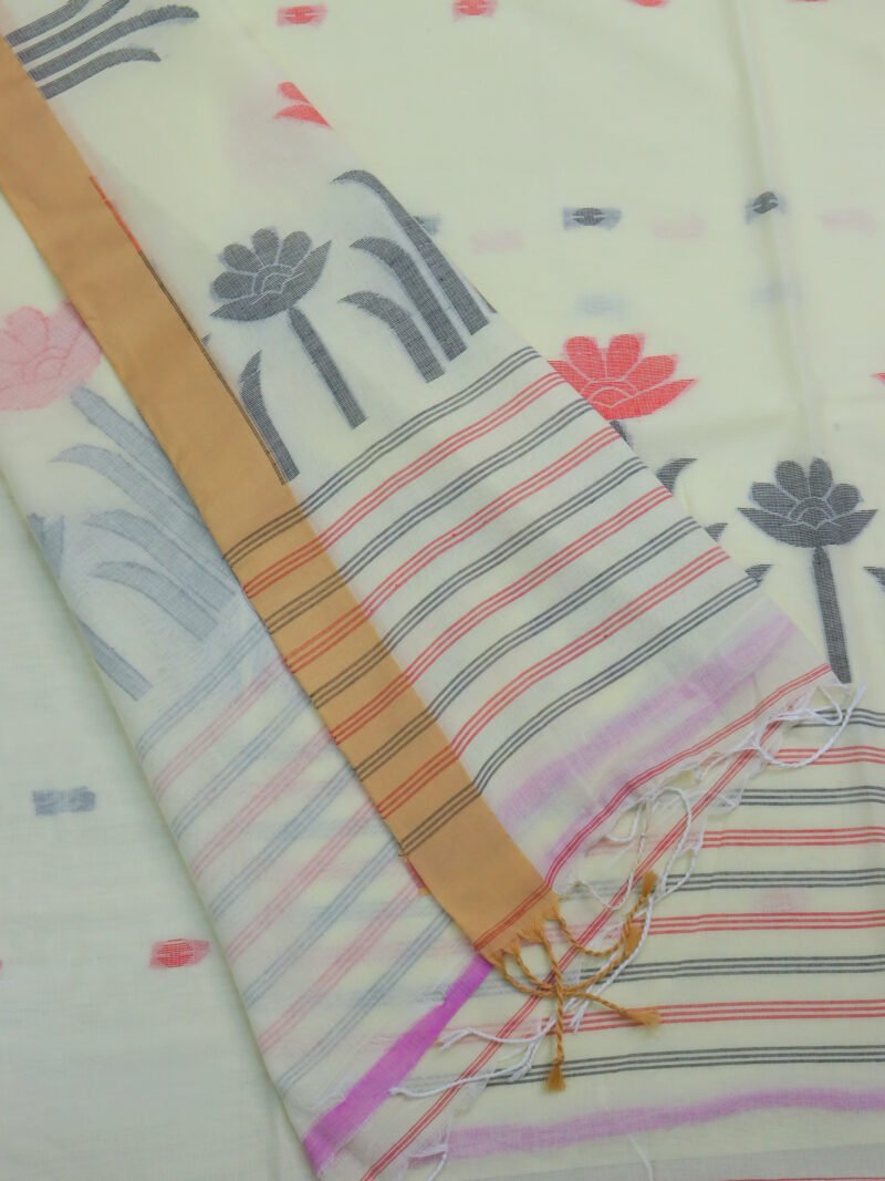 Off White Handloom Khadi Cotton Jamdani Saree - Image 4