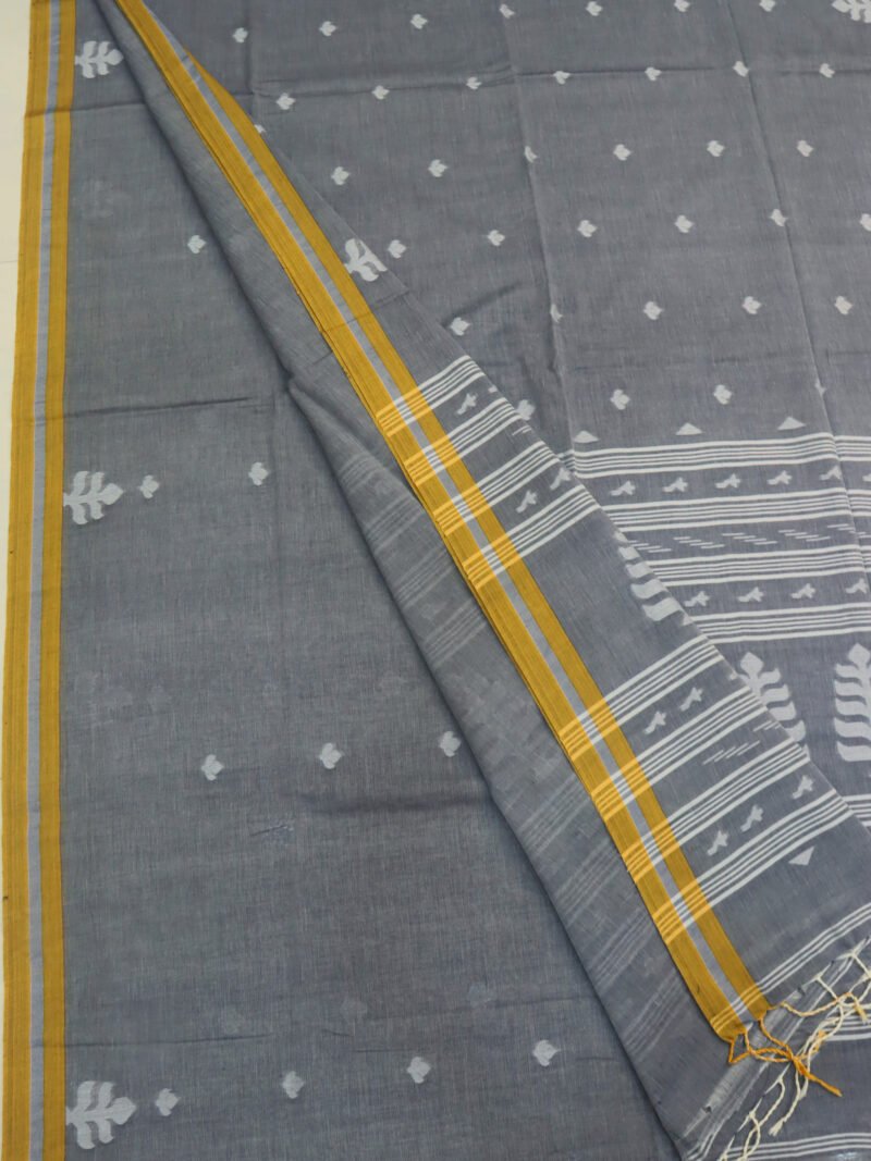 Charcole Handloom Khadi Cotton Dhakai Jamdani Saree - Image 3