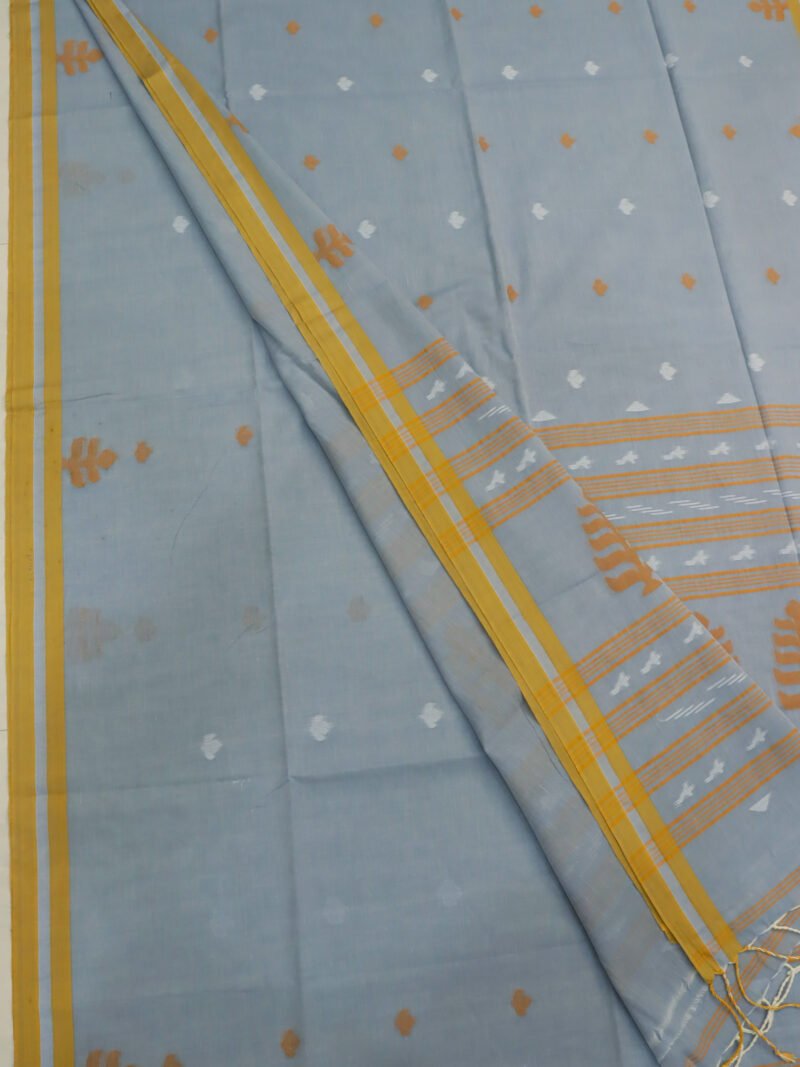 French Gray Handloom Khadi Cotton Dhakai Jamdani Saree - Image 3
