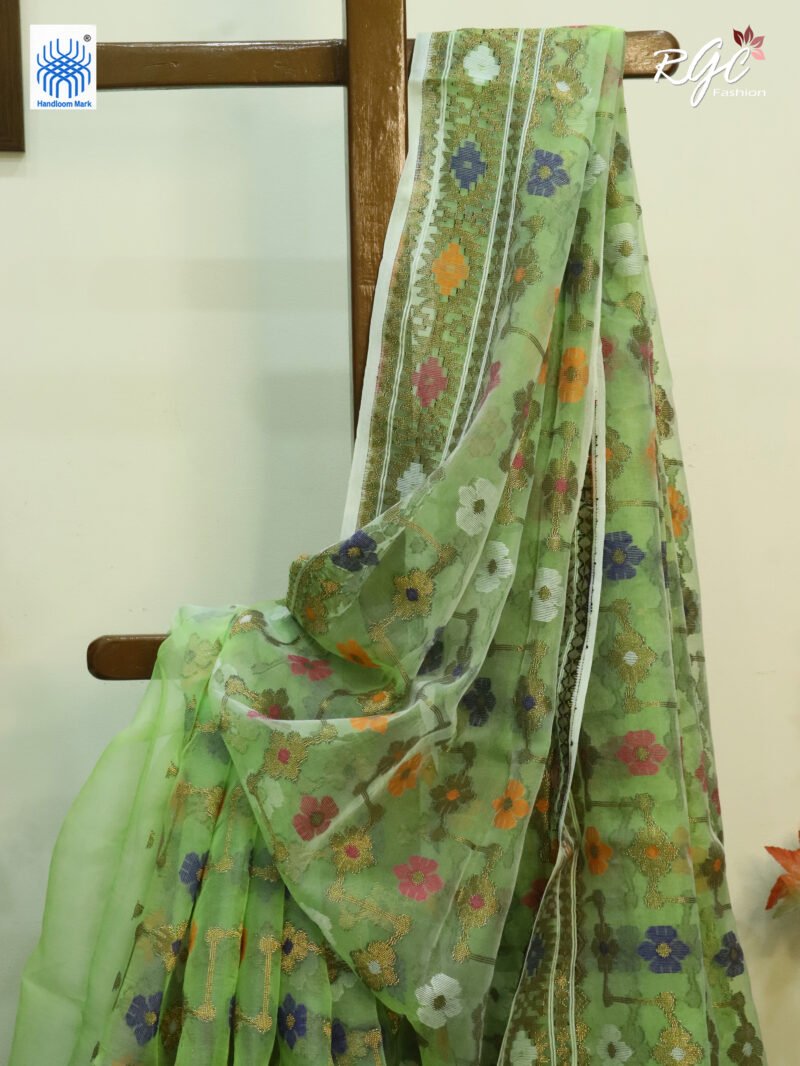 Lemon Green Pure Resham Dhakai Muslin Jamdani Saree - Image 3