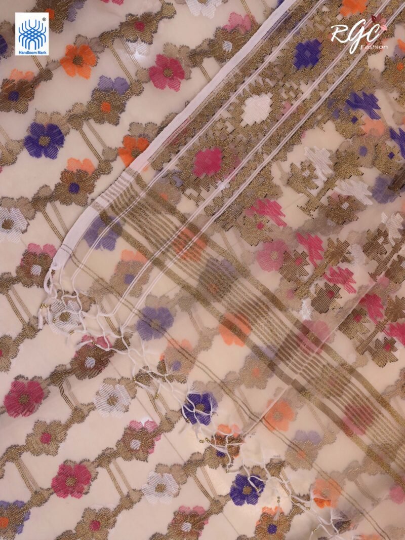 Pinkish White Pure Resham Dhakai Muslin Jamdani Saree - Image 5