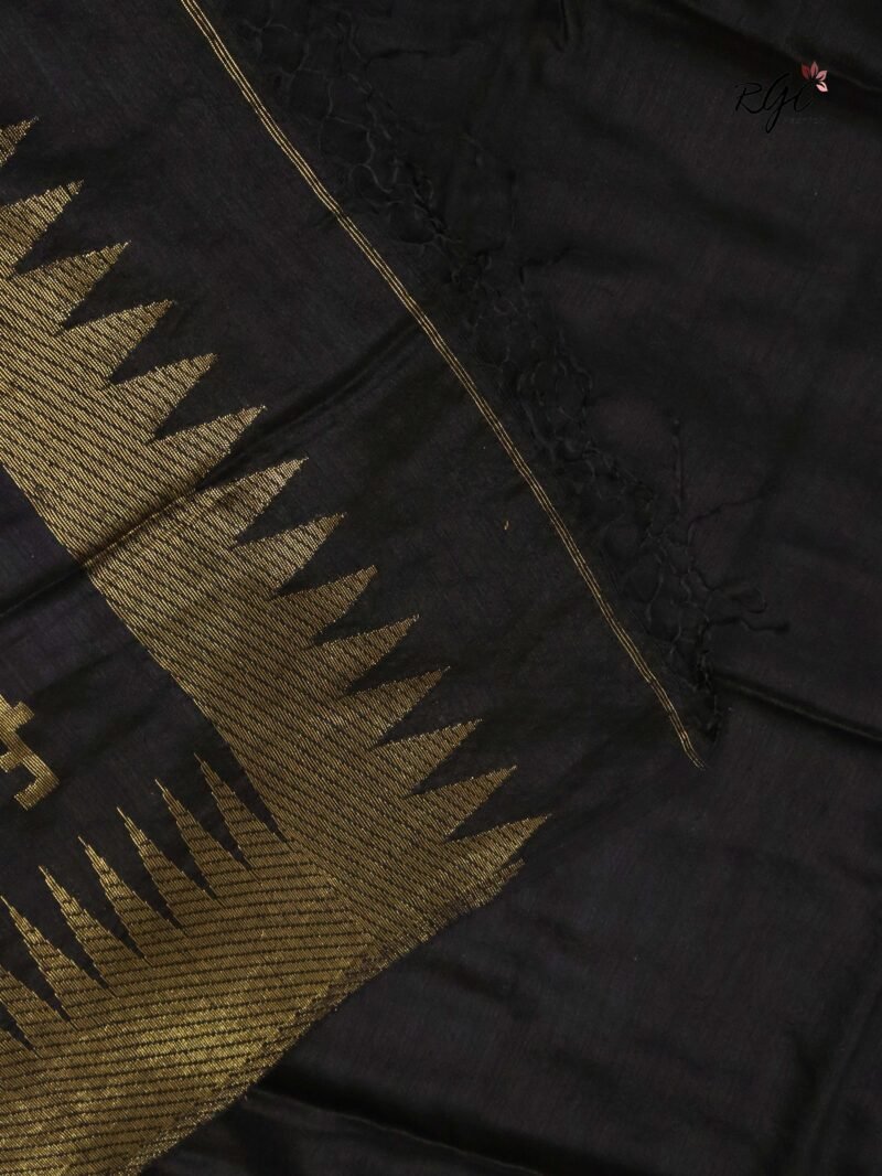 Black Pure Resham Matka Temple Work Jamdani Saree - Image 6