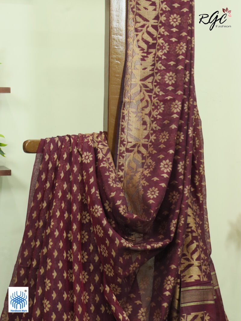 Maroon Cotton Allover Dhakai Jamdani Saree - Image 2