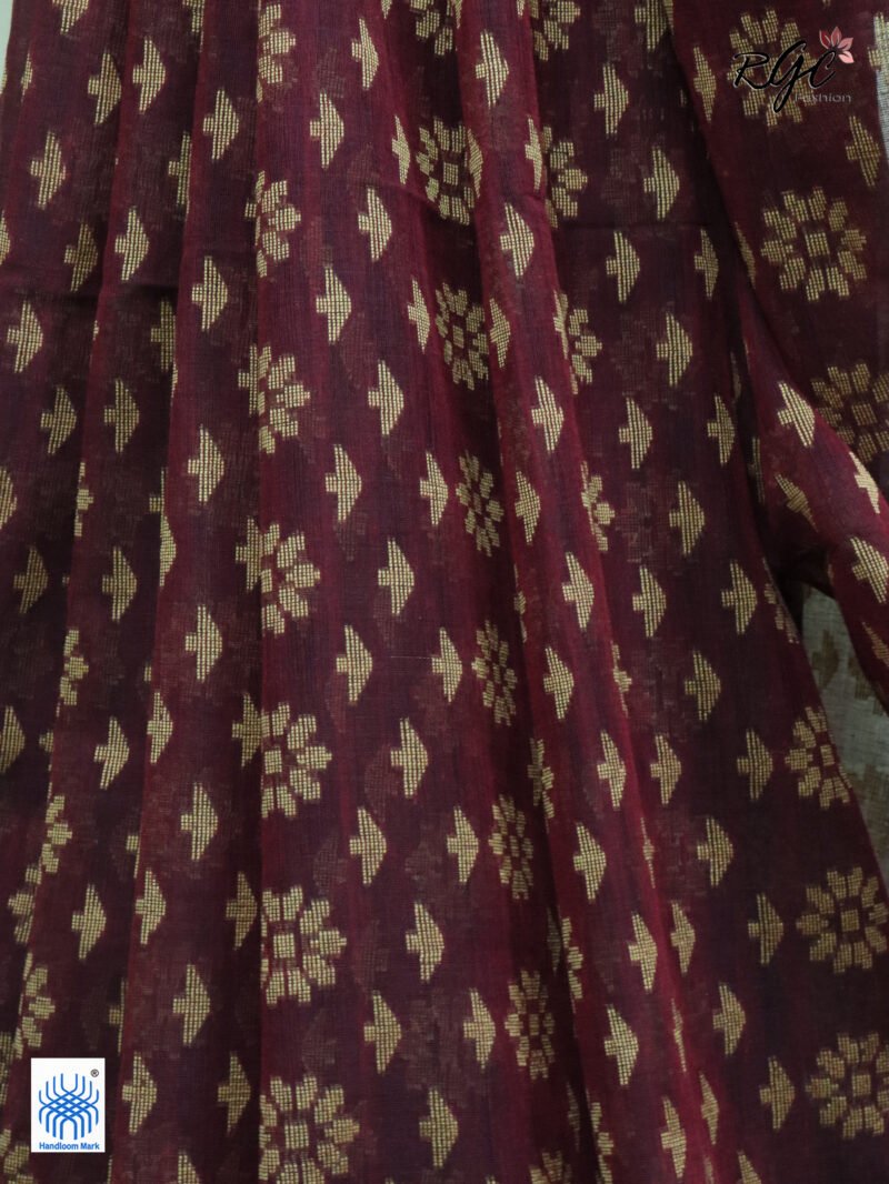 Maroon Cotton Allover Dhakai Jamdani Saree - Image 5