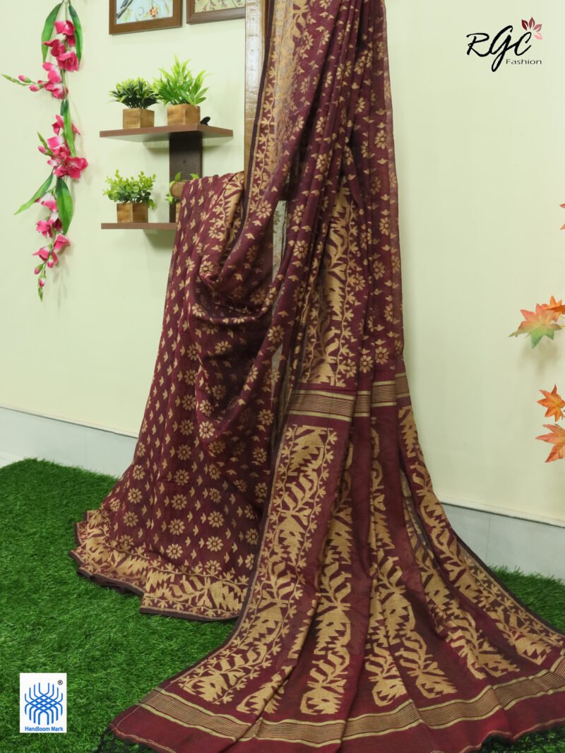 Maroon Cotton Allover Dhakai Jamdani Saree - Image 4