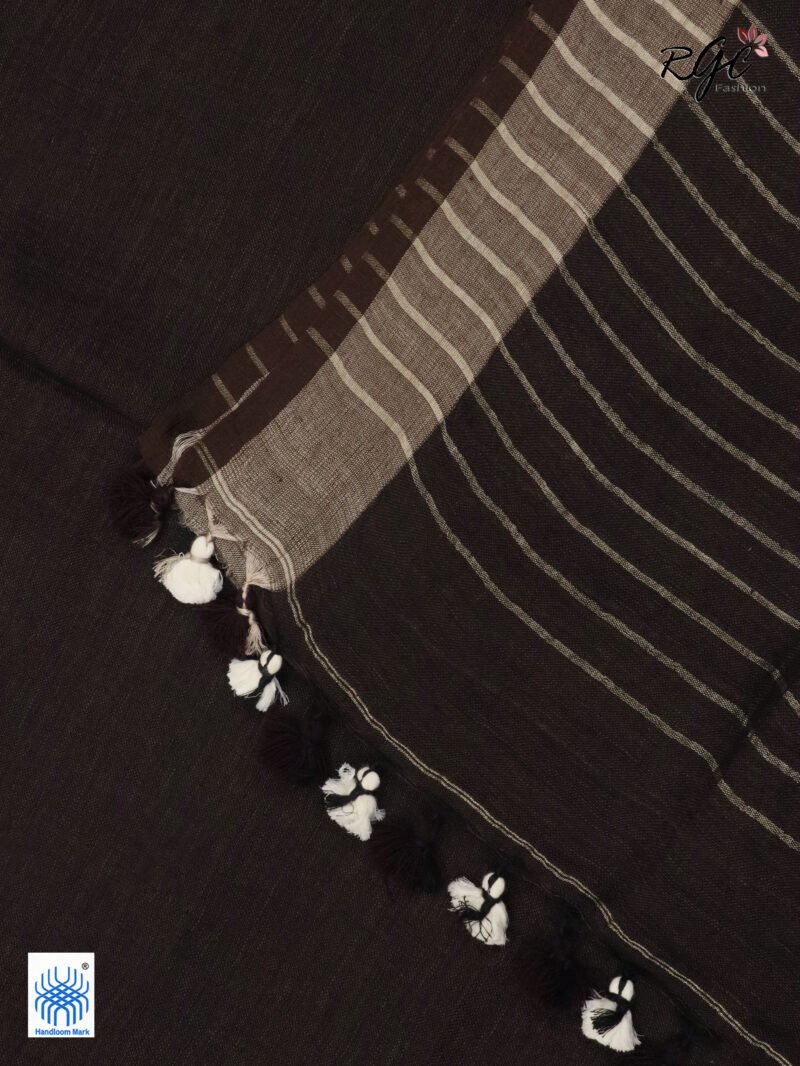 Brown Linen Palin Silver Zari Border Saree - Image 8