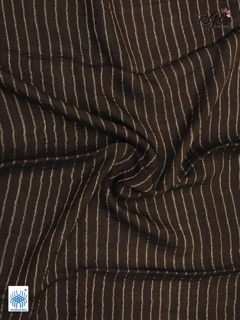 Brown Linen Palin Silver Zari Border Saree - Image 6
