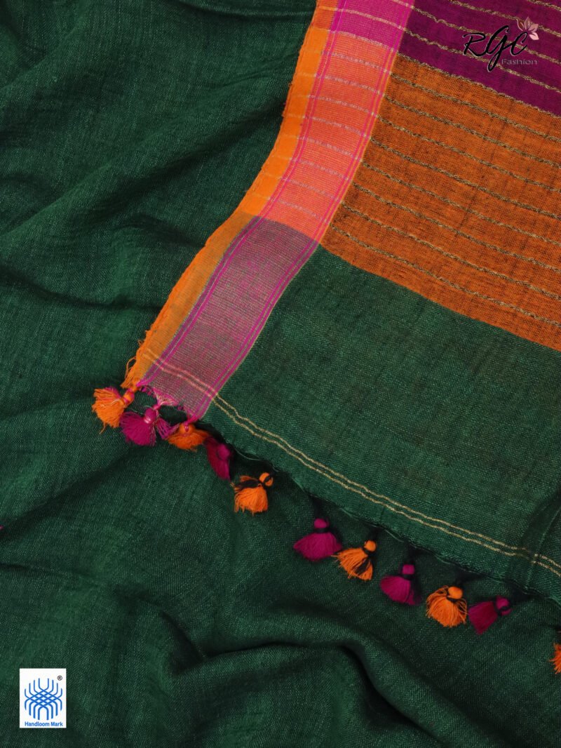 Bottle Green Pure Linen Plain Saree - Image 5
