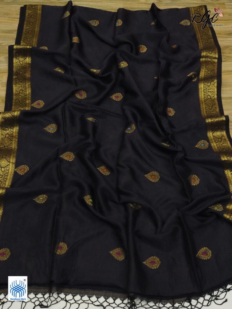 Black Bengal Katan Silk Kanjivaram Saree - Image 9