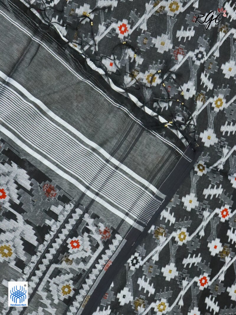 Black Pure Resham Dhakai Muslin Jamdani Saree - Image 4