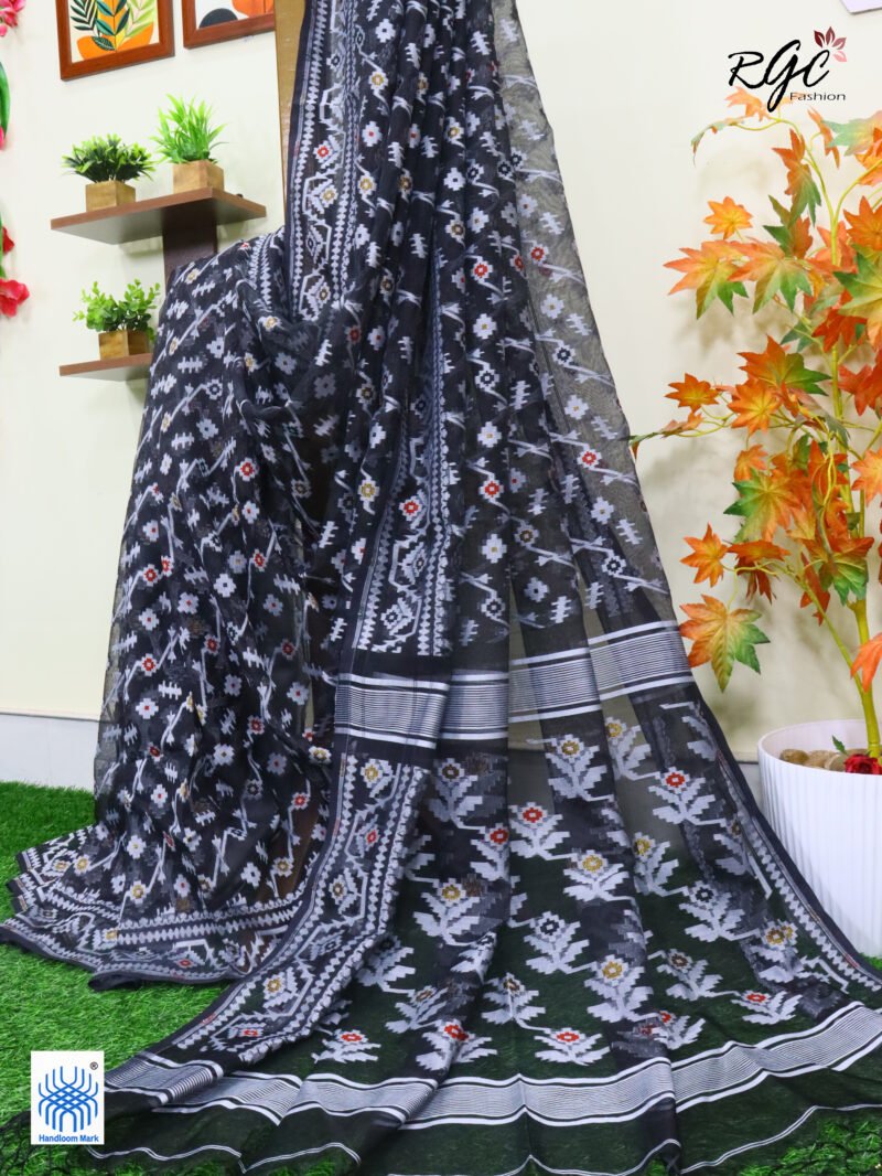 Black Pure Resham Dhakai Muslin Jamdani Saree - Image 10