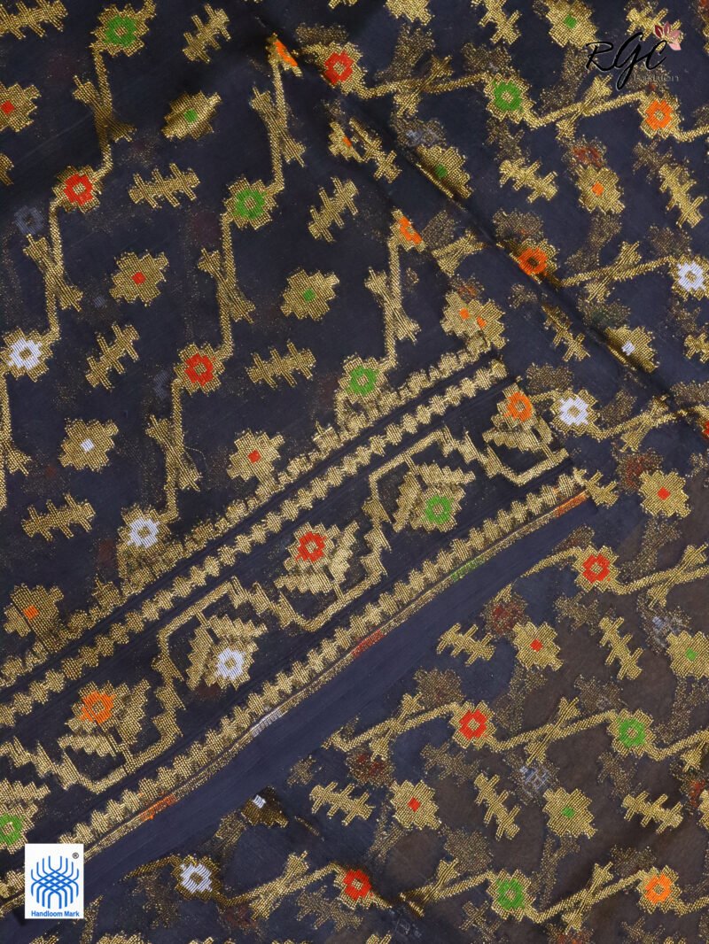 Black Pure Resham Dhakai Muslin Jamdani Saree - Image 3