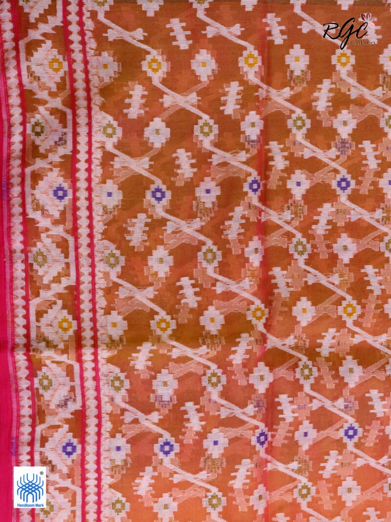 Dual Tone Pure Resham Dhakai Muslin Jamdani Saree - Image 2