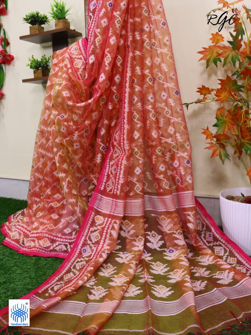 Dual Tone Pure Resham Dhakai Muslin Jamdani Saree - Image 10