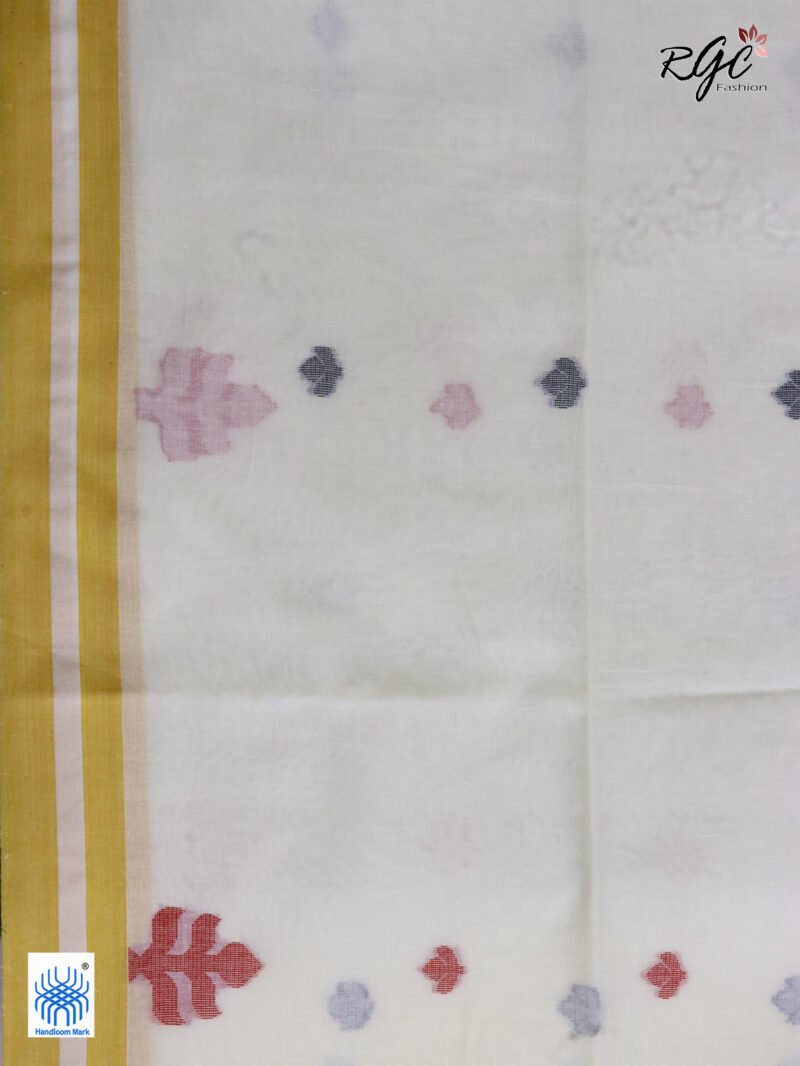 Off White Handloom Khadi Cotton Dhakai Jamdani Saree - Image 6