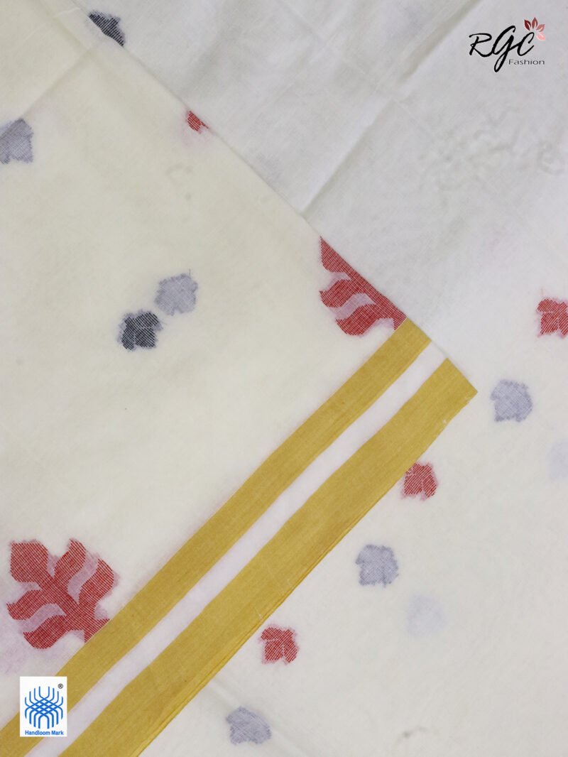 Off White Handloom Khadi Cotton Dhakai Jamdani Saree - Image 5