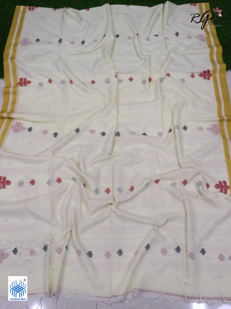 Off White Handloom Khadi Cotton Dhakai Jamdani Saree - Image 3