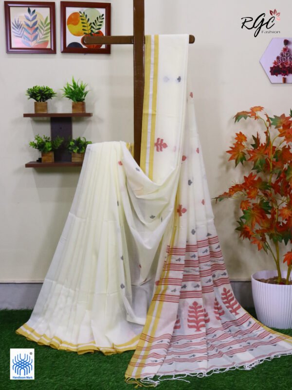 Off White Handloom Khadi Cotton Dhakai Jamdani Saree