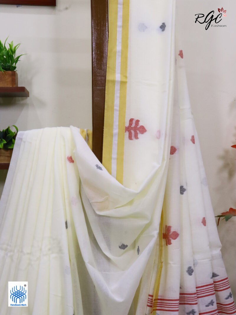 Off White Handloom Khadi Cotton Dhakai Jamdani Saree - Image 7