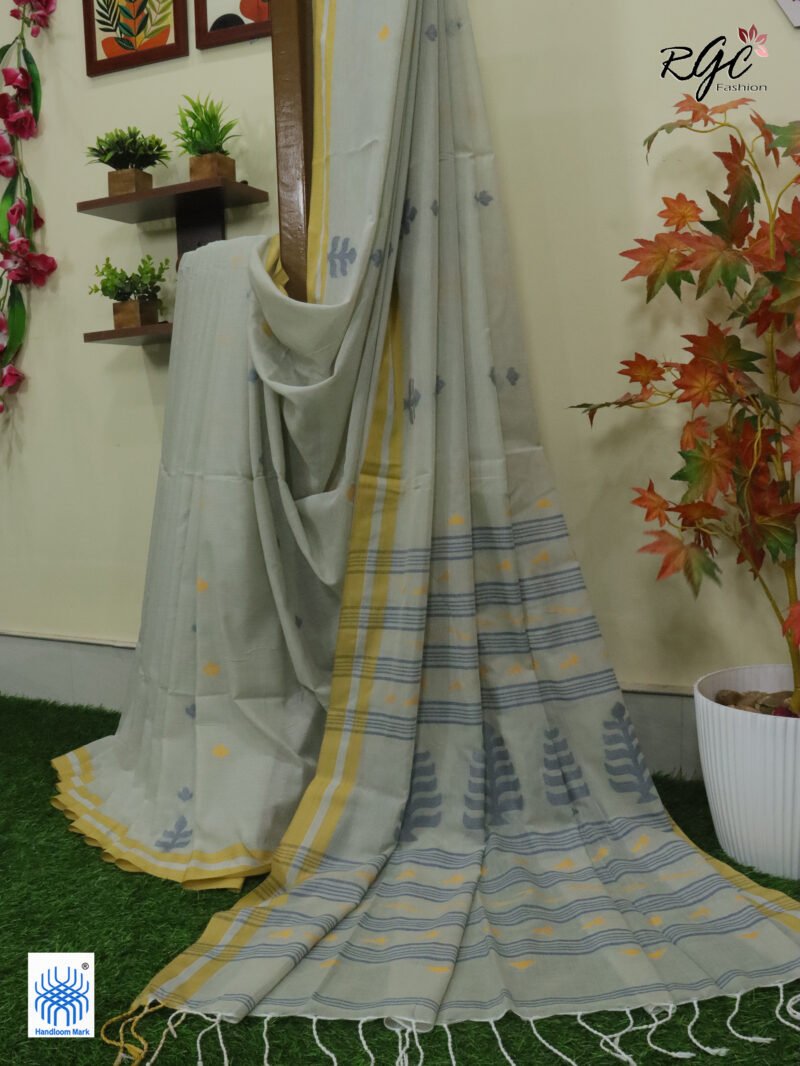 Honeydew Handloom Khadi Cotton Dhakai Jamdani Saree - Image 9