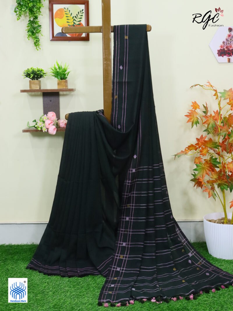 Blackish Bottle Green Pure Cotton Jamdani Saree