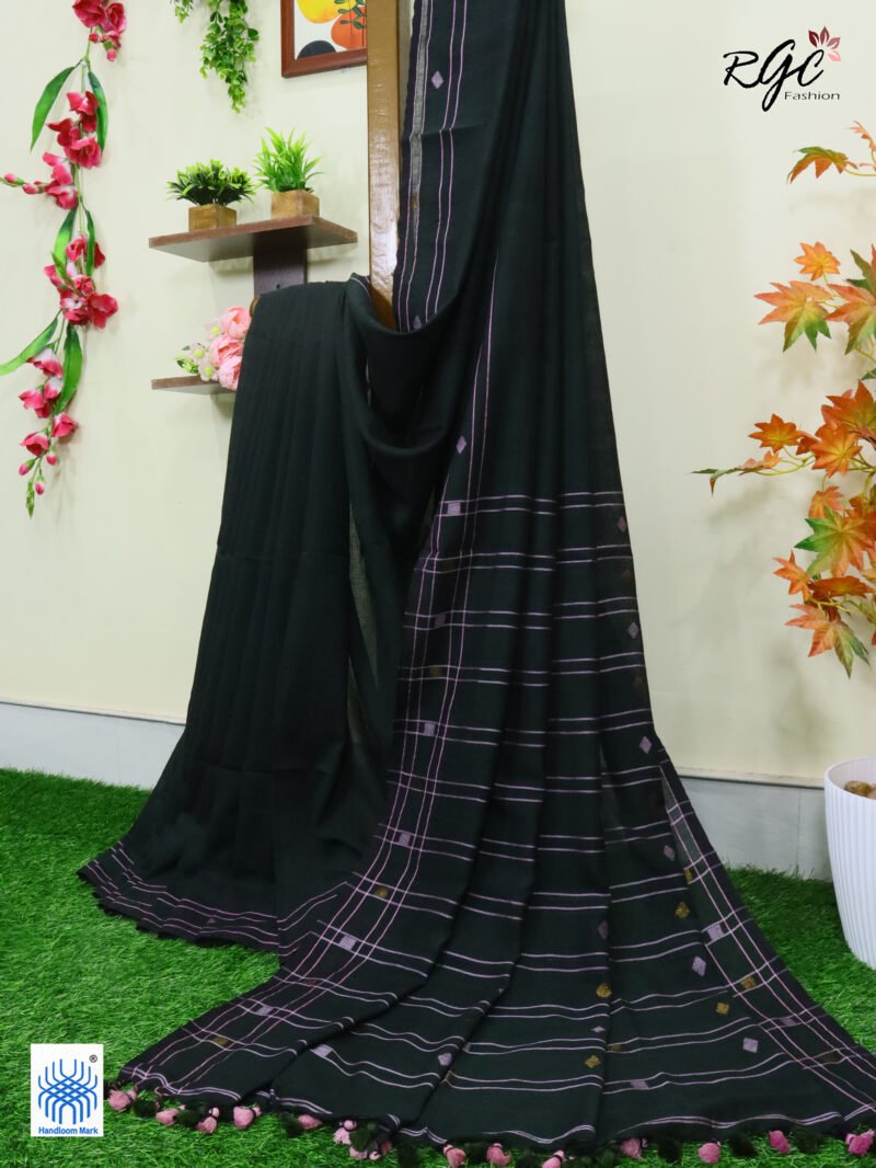 Blackish Bottle Green Pure Cotton Jamdani Saree - Image 4