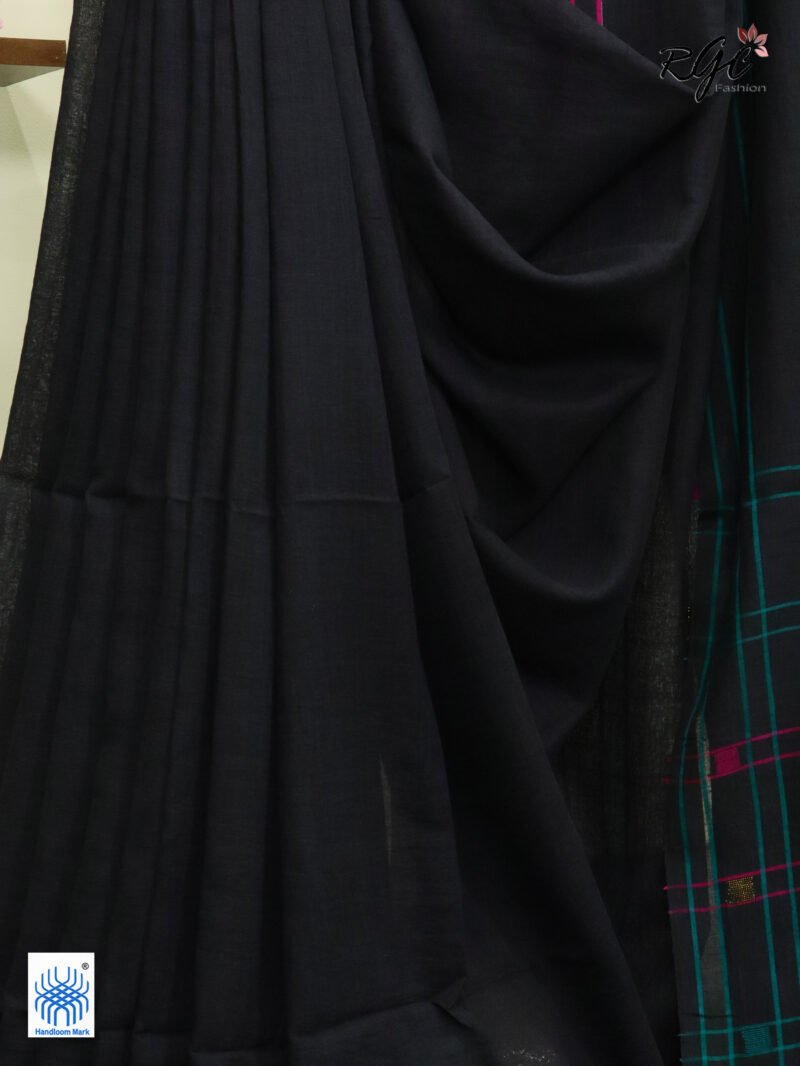 Zade Black Pure Cotton Jamdani Saree - Image 3