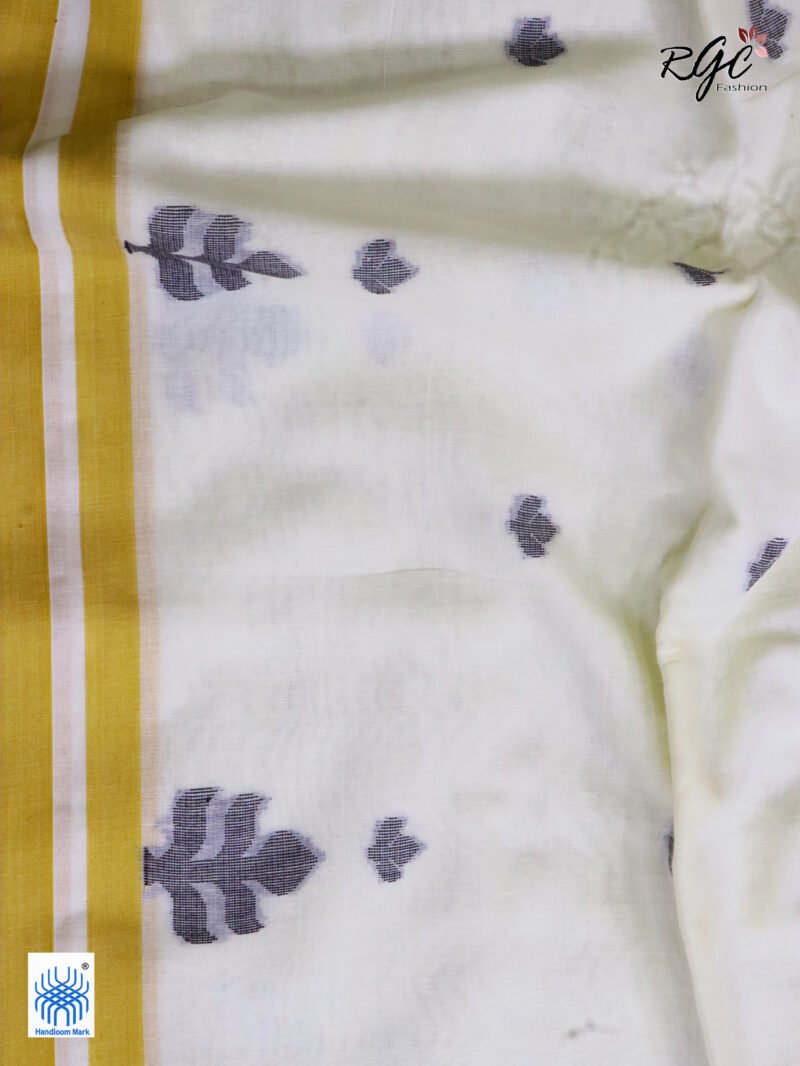 Off White Handloom Khadi Cotton Dhakai Jamdani Saree - Image 2