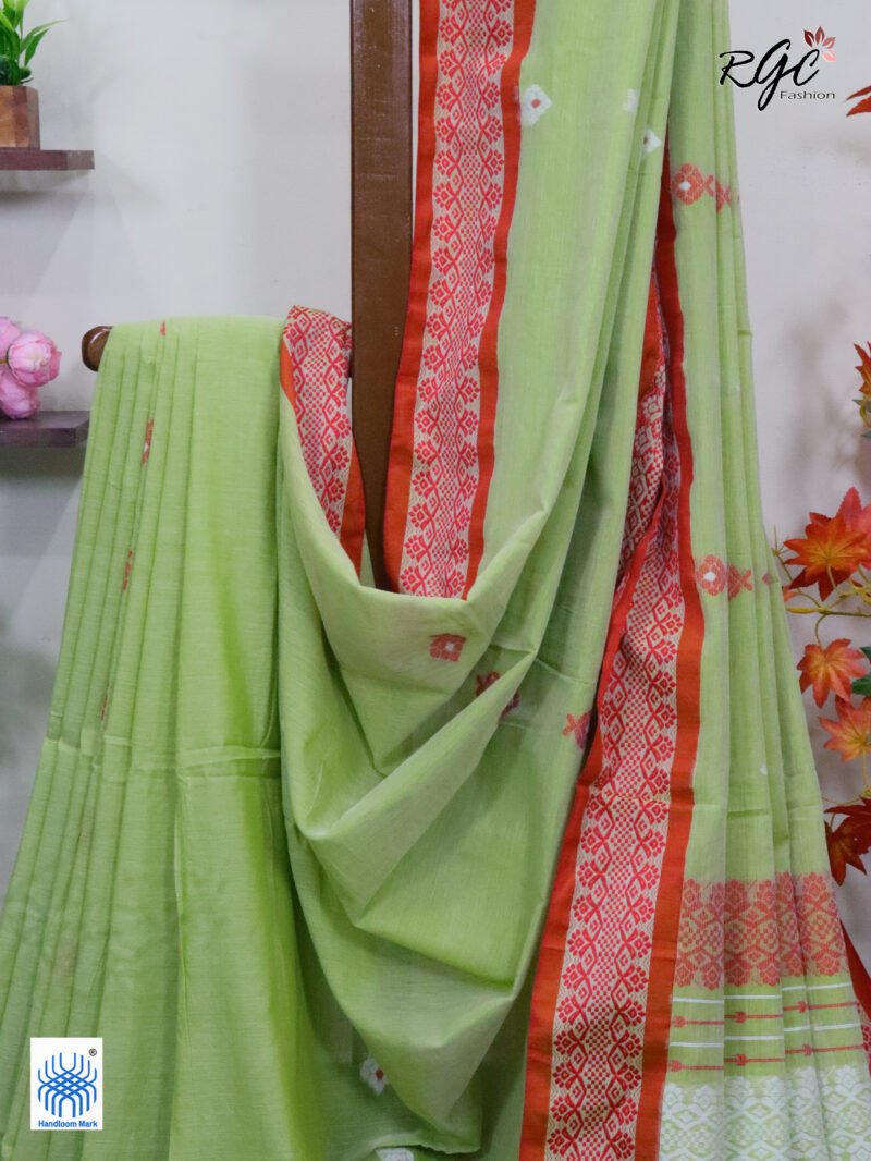 Tan Green Pure Cotton Bengal Traditional Handloom Jamdani Saree - Image 5