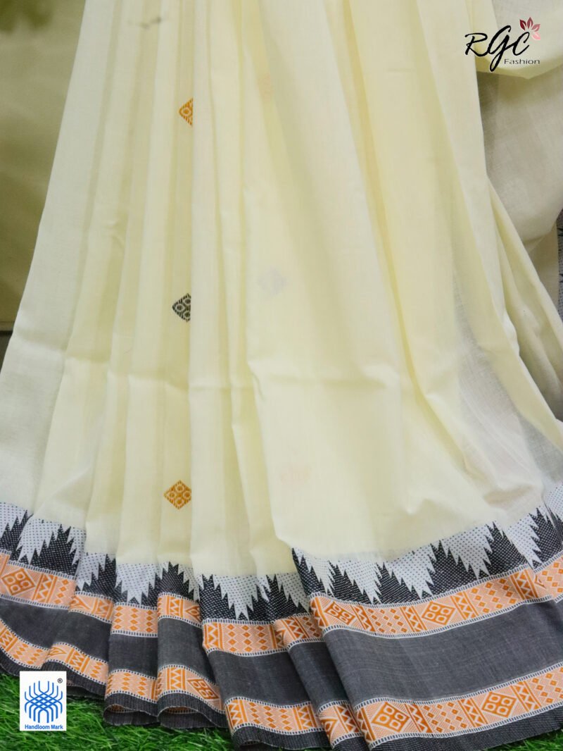 Off-White Pure Cotton Bengal Traditional Handloom Jamdani Saree - Image 6
