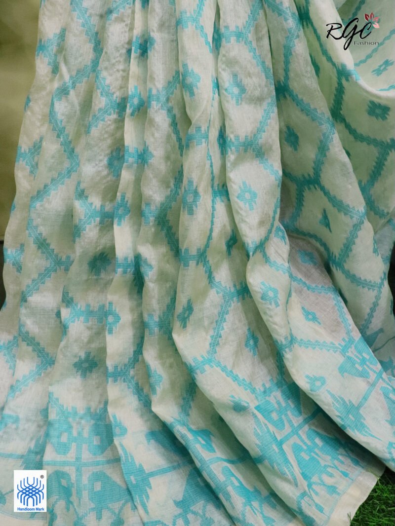 Off-White Pure Handloom Gachi Tussar Allover Jamdani Saree - Image 4