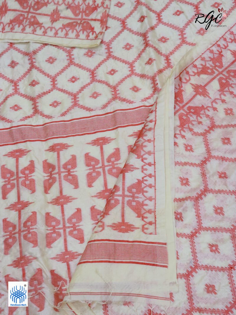 Off-White Pure Handloom Gachi Tussar Allover Jamdani Saree - Image 4