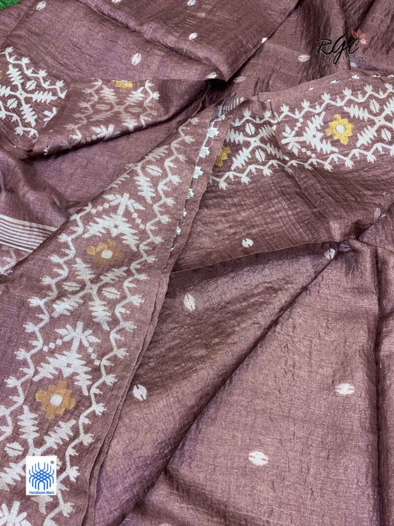 Black Brown Pure Gachi Tussar Handloom Jamdani Saree - Image 5