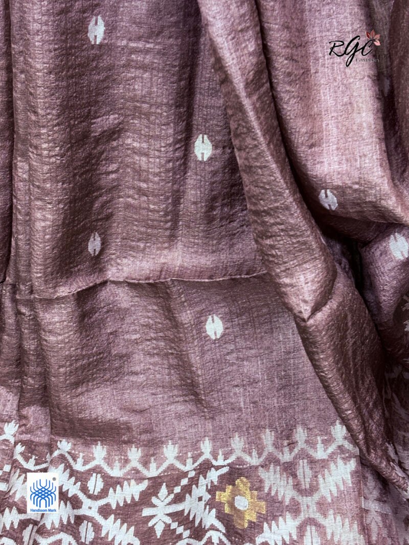 Black Brown Pure Gachi Tussar Handloom Jamdani Saree - Image 4