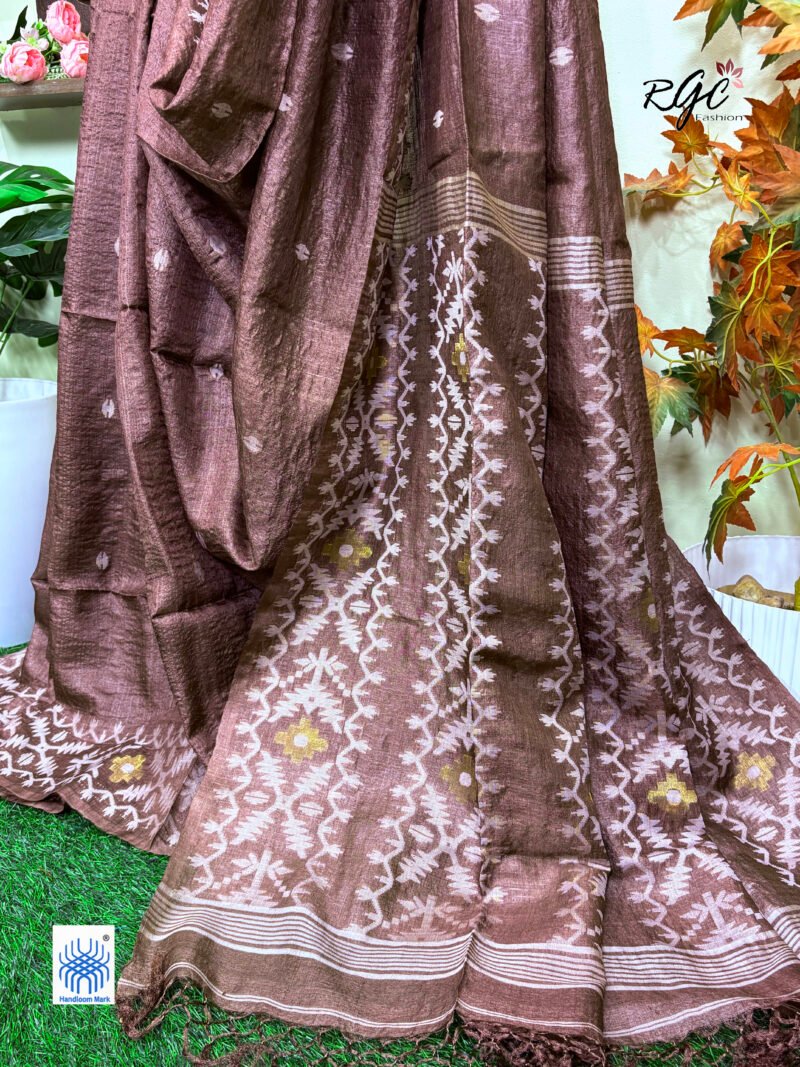 Black Brown Pure Gachi Tussar Handloom Jamdani Saree - Image 3
