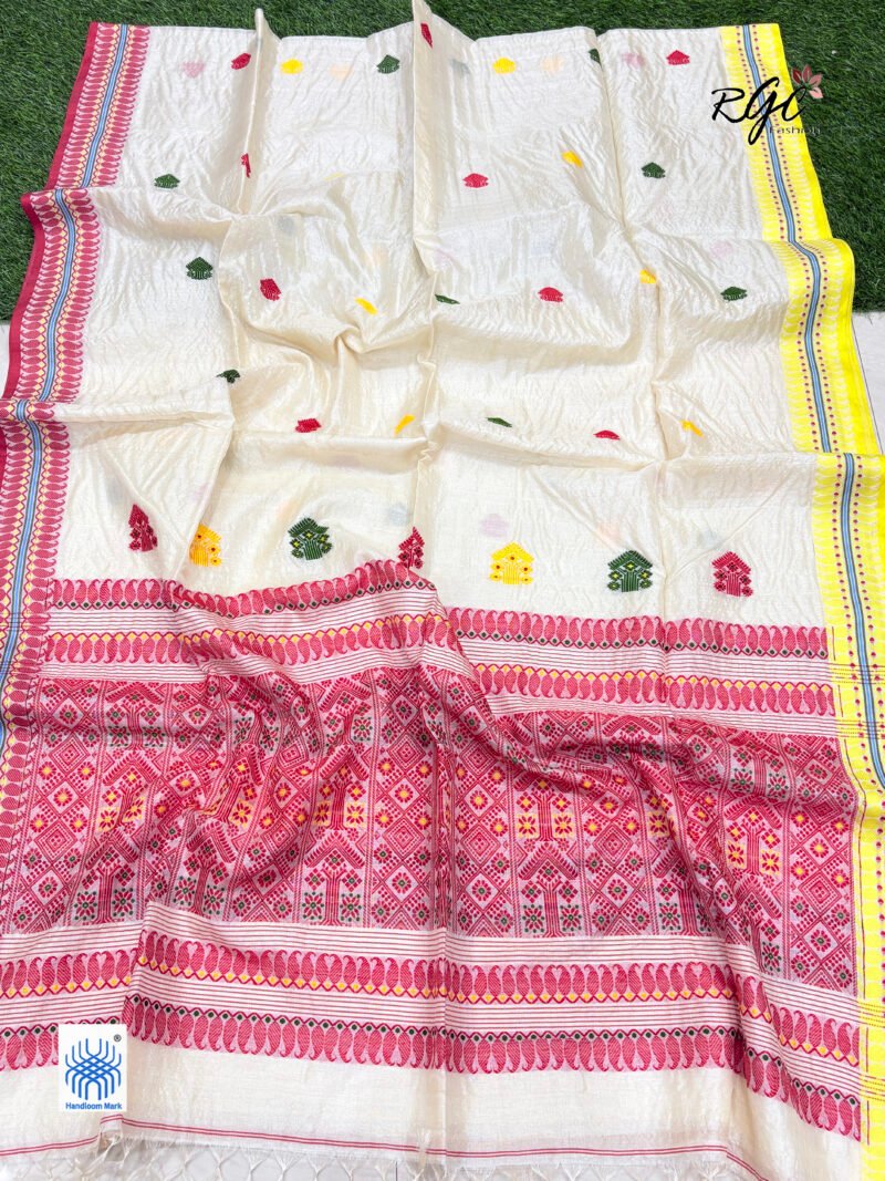 Off-White Pure Tussar Bengal Traditional Handloom Jamdani Saree - Image 5