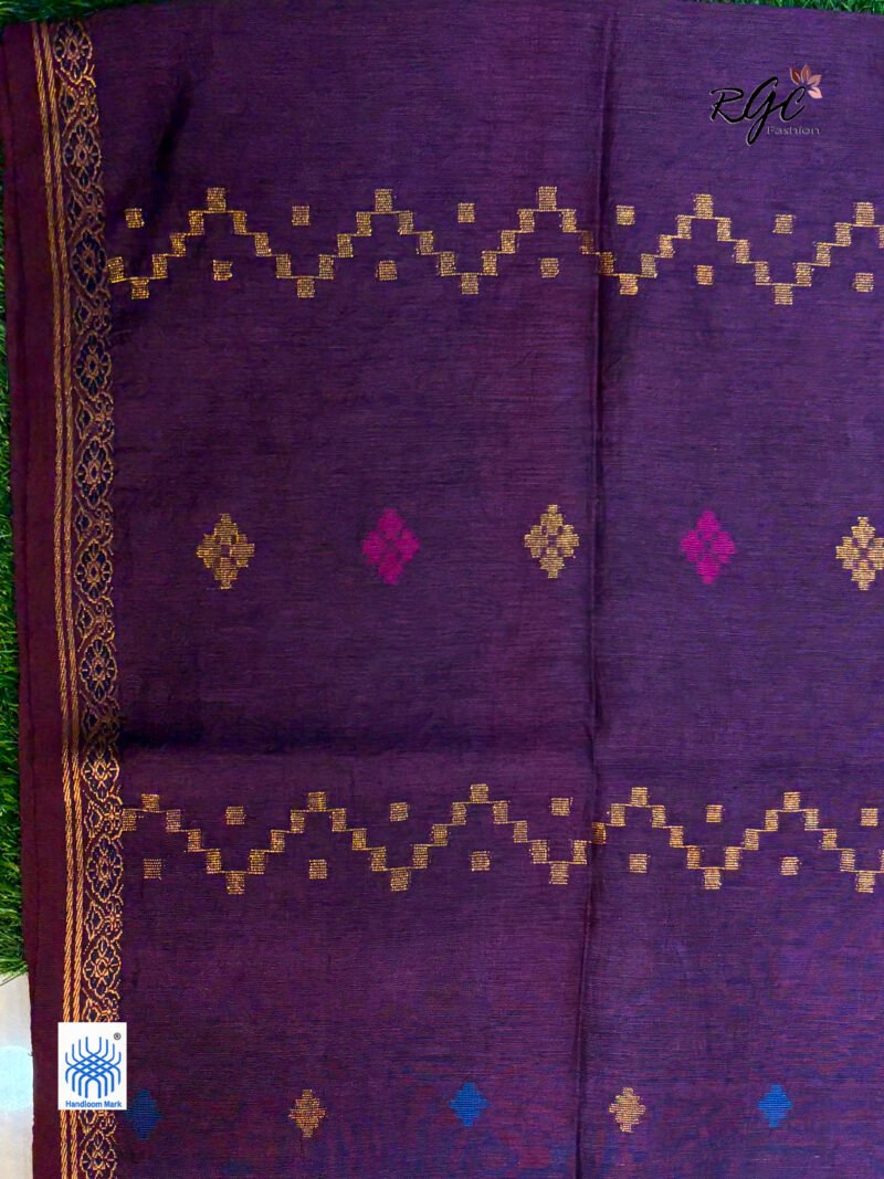 Wine Silk Linen Handloom Jamdani Saree - Image 4