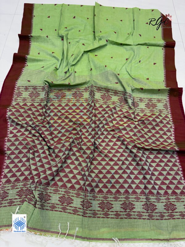 Light Green Handloom Mulmul Cotton Triangle Jamdani Saree