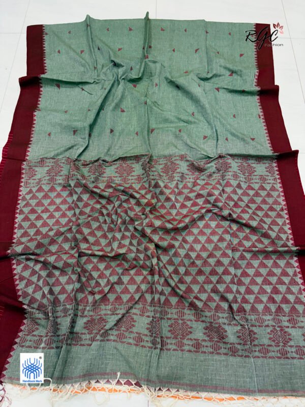 Dark Green Handloom Mulmul Cotton Triangle Jamdani Saree