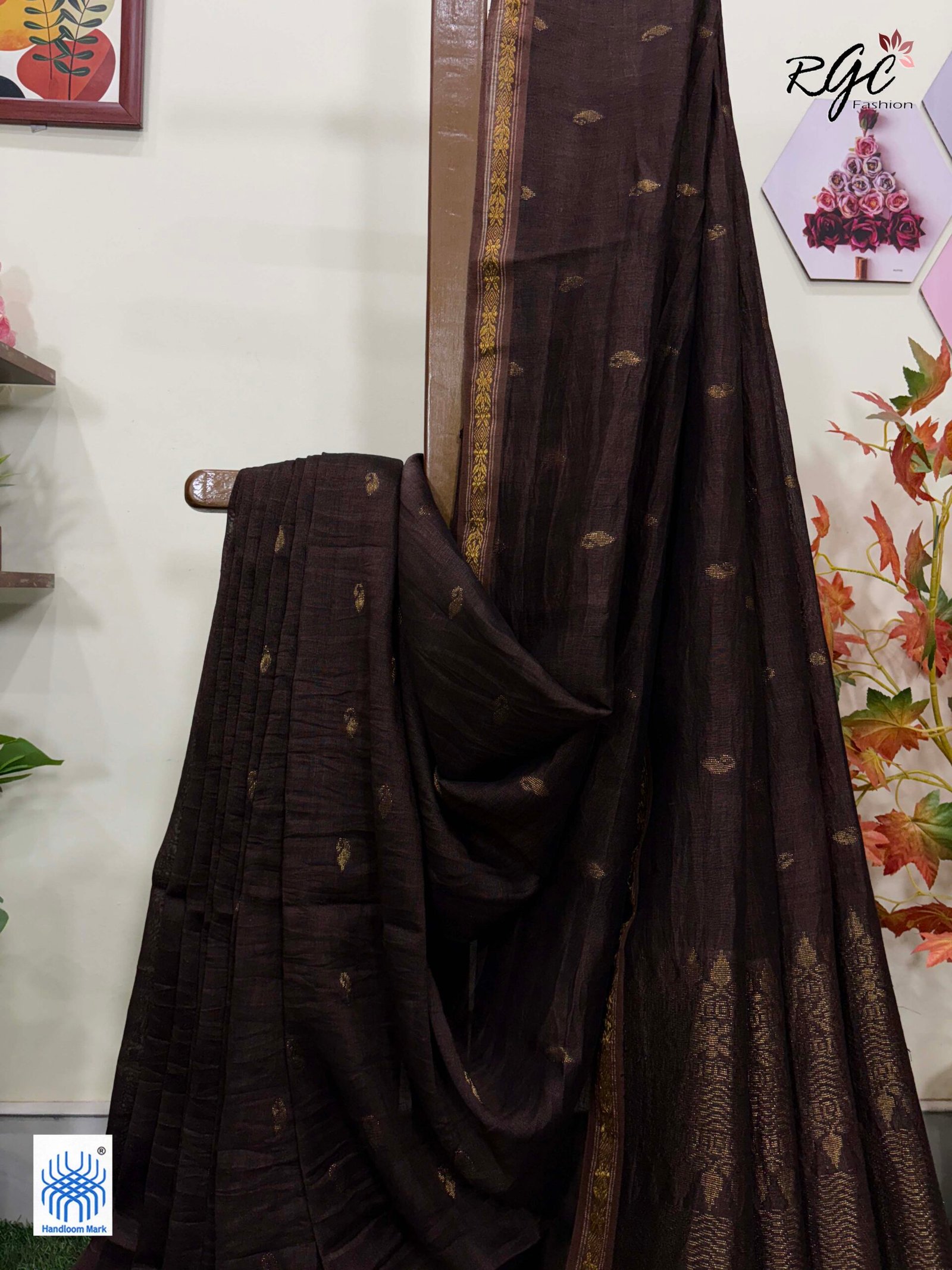 Chocolate Paisly Buta Organic Linen Jamdani Saree - Image 3