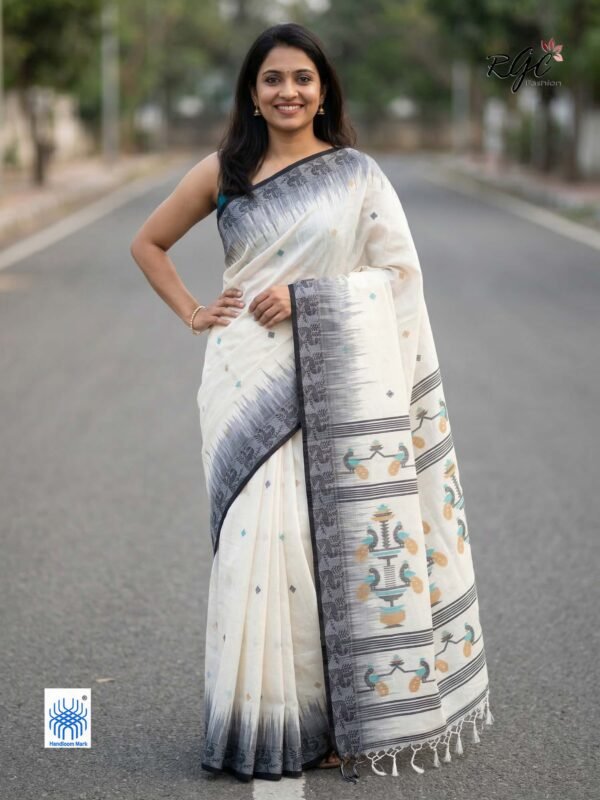 Off-White Bengal Traditional Ikkat Handloom Jamdani Saree