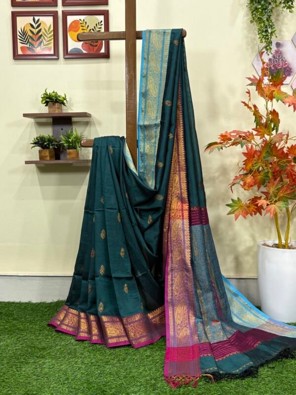Peacock Green Paisley Katan Silk Jamdani Saree with Blouse Piece