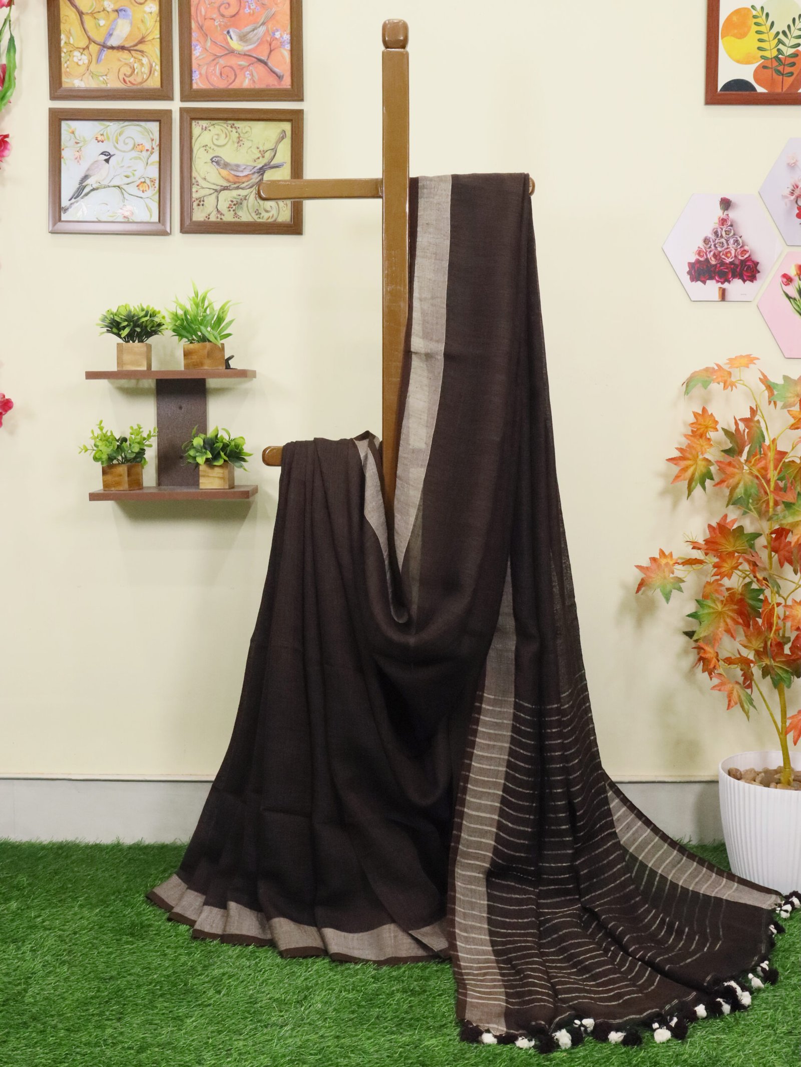 Brown Linen Palin Silver Zari Border Saree