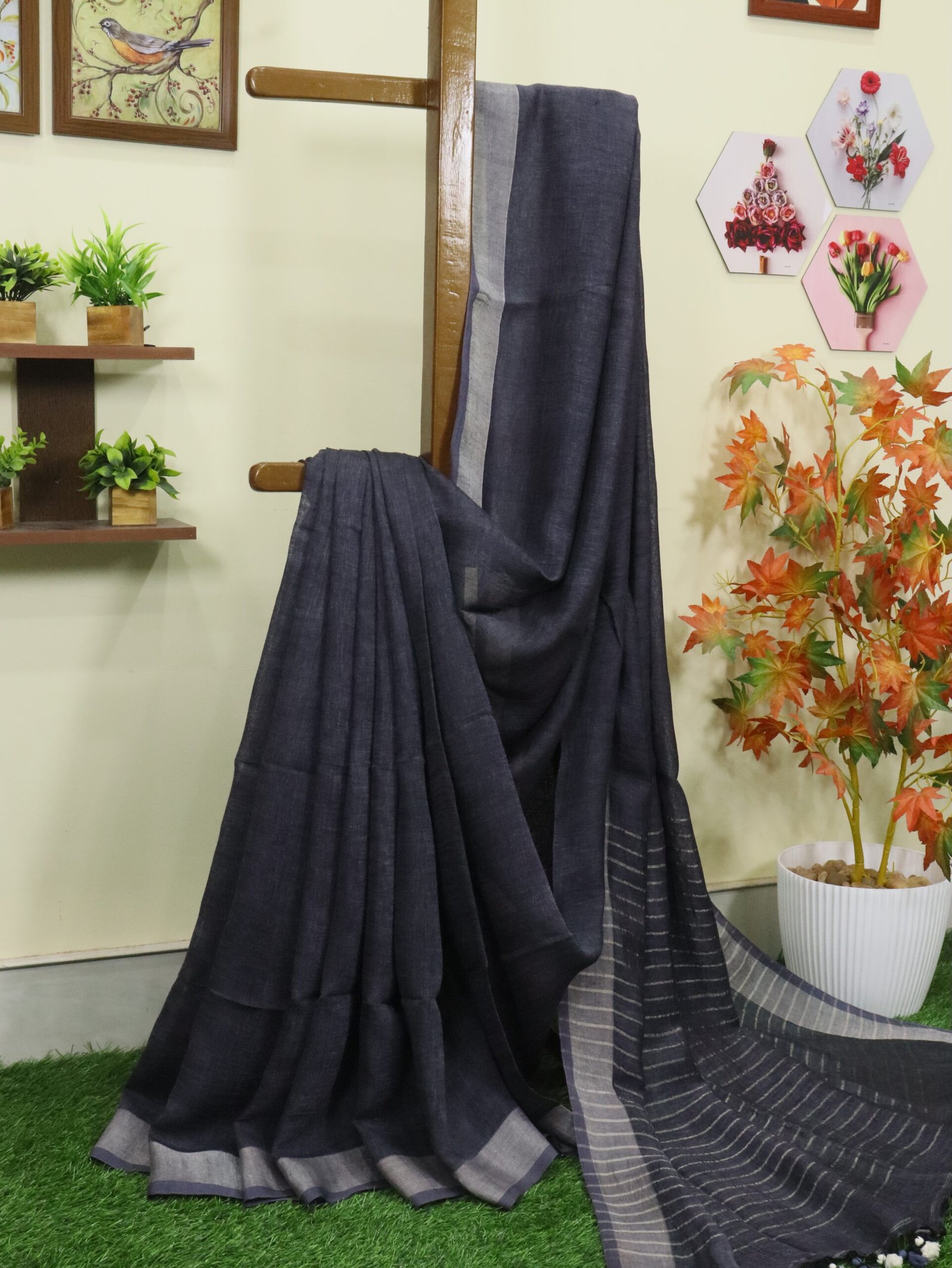 Grayish Black Linen Palin Silver Zari Border Saree - Image 9