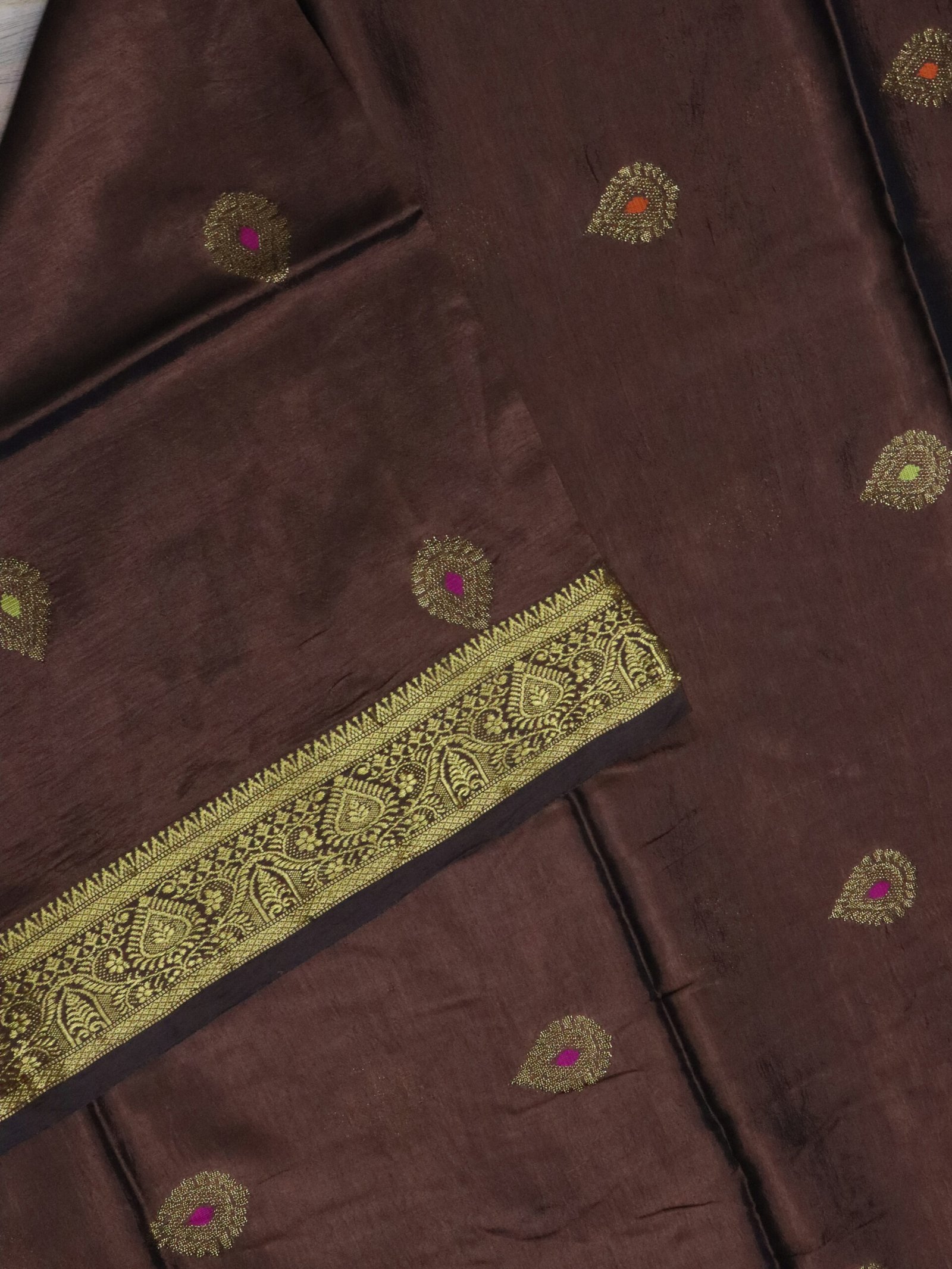 Brown Bengal Handloom Katan Silk Kanjivaram Saree - Image 6